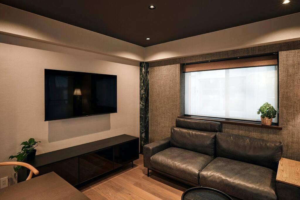 Newopen! - 2 Min Walk From Yoyogi-koen Station - 5 Min Train Ride From Shinjuku - 2 Showers - 123 M2, Private House In The City Centre! Tóquio